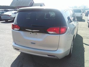 CHRYSLER VOYAGER LX - 2