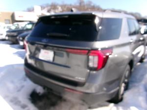 FORD EXPLORER ST-LINE - 2