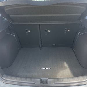 2023 Nissan KICKS SR — миниатюра 31