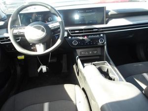 HYUNDAI SONATA SEL - 8