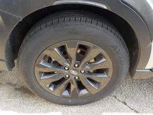 SUBARU OUTBACK ONYX EDITION - 9