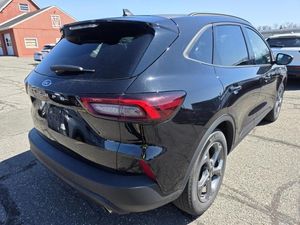 FORD ESCAPE ST-LINE - 2