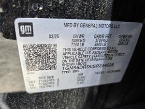 CHEVROLET SUBURBAN - 7