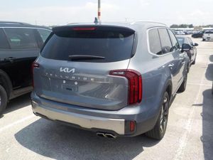 2025 KIA TELLURIDE S photo 2