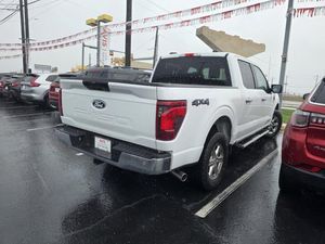 FORD F-150 XLT - 2