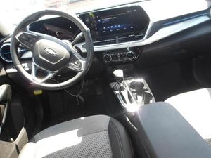 CHEVROLET TRAX LT - 4