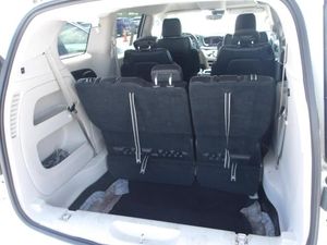 CHRYSLER PACIFICA TOURING L - 6