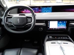 LINCOLN NAVIGATOR RESERVE - 4