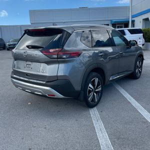 Nissan Rogue Platinum FWD - 5