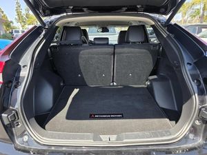 2025 Mitsubishi ECLIPSE CROSS SE 照片 6