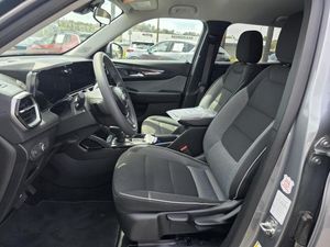 2025 Chevrolet TRAILBLAZER LT 照片 3