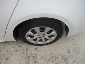 2024 Toyota COROLLA LE photo 15