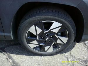 HYUNDAI KONA SEL - 9