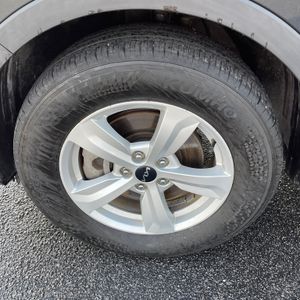 صورة 10 لـ 2023 KIA SORENTO LX