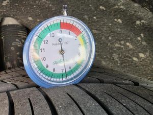 VOLKSWAGEN JETTA SPORT - 8