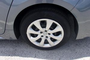 صورة 9 لـ 2025 Toyota COROLLA LE