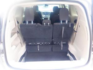 CHRYSLER VOYAGER LX - 6