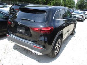 2025 Mercedes-BENZ GLA 照片 2