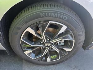 HYUNDAI SONATA SEL - 9