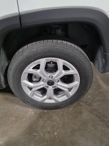 صورة 8 لـ 2025 JEEP COMPASS LATITUDE