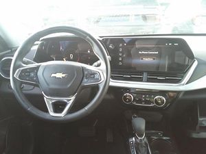 CHEVROLET TRAX LT - 4