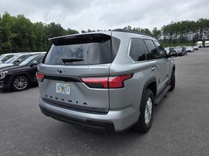 صورة 2 لـ 2025 Toyota SEQUOIA SR5
