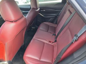 صورة 28 لـ 2025 Mazda CX-30 2.5 S CARBON EDITION