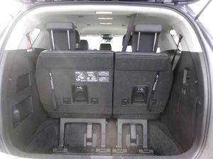 KIA CARNIVAL LXS - 6