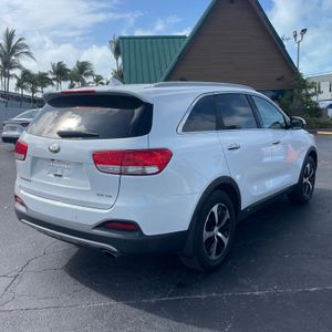 KIA SORENTO EX V6 - 5