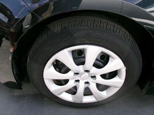 صورة مصغرة 16 لـ 2025 Toyota COROLLA LE