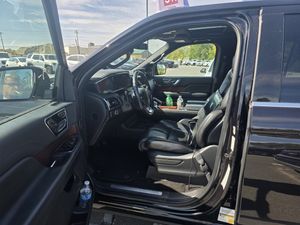 صورة 3 لـ 2024 Lincoln NAVIGATOR RESERVE