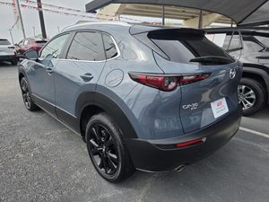 صورة 16 لـ 2025 Mazda CX-30 2.5 S CARBON EDITION