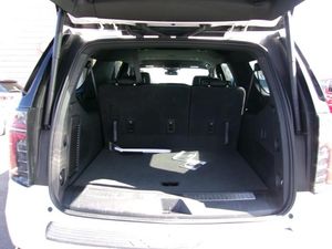 CHEVROLET SUBURBAN Z71 - 6