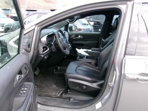 CHRYSLER PACIFICA SELECT - 3