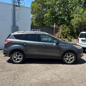 FORD ESCAPE TITANIUM - 6