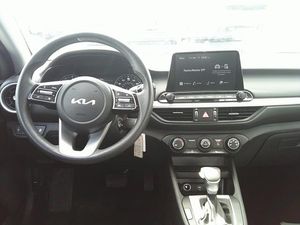 KIA FORTE LX - 4
