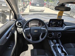 CHEVROLET BLAZER LT - 4