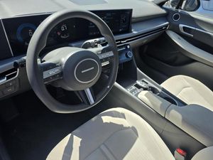 2025 Hyundai SONATA SEL 照片 4