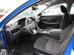 صورة 3 لـ 2025 Nissan SENTRA SV