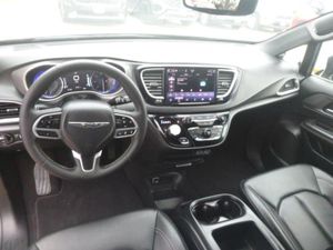 CHRYSLER PACIFICA SELECT - 4