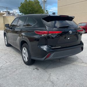 صورة 3 لـ 2021 Toyota HIGHLANDER LE