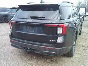 FORD EXPLORER ST-LINE - 2