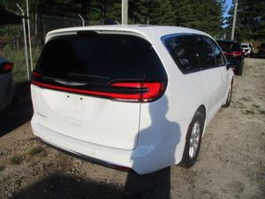 2025 Chrysler PACIFICA SELECT 照片 2