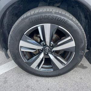 Nissan Rogue Platinum FWD - 10