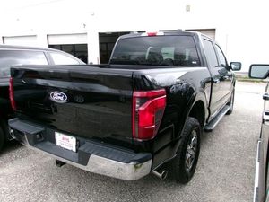 FORD F-150 XLT - 2