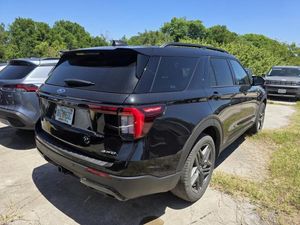FORD EXPLORER ST-LINE - 2