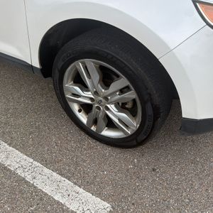 FORD EDGE LIMITED - 9