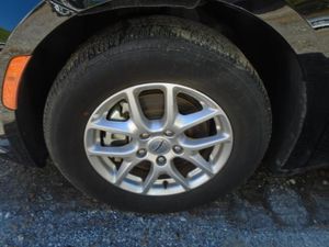 CHRYSLER PACIFICA TOURING L - 10