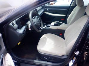 HYUNDAI SONATA SEL - 3