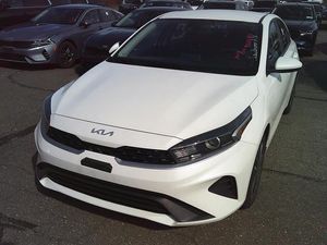 KIA FORTE LX - 1